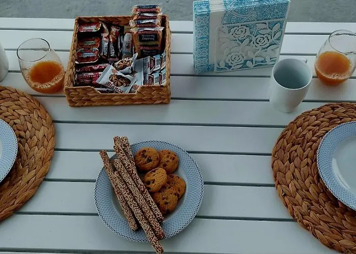 펜션 Harmonia Kímolos